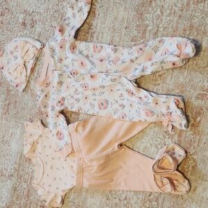 Floral Outfit And Sleeper Bundle